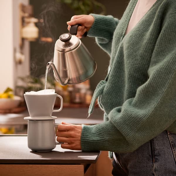 Kaffekrus, med filter til håndbrygning, keramik, hvid