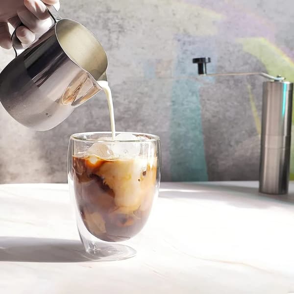 350 ml kaksiseinäiset espressolasit kahvilasit kahvimukit silikonikannella, lämpölasiset espressokupit, vaaleanpunainen