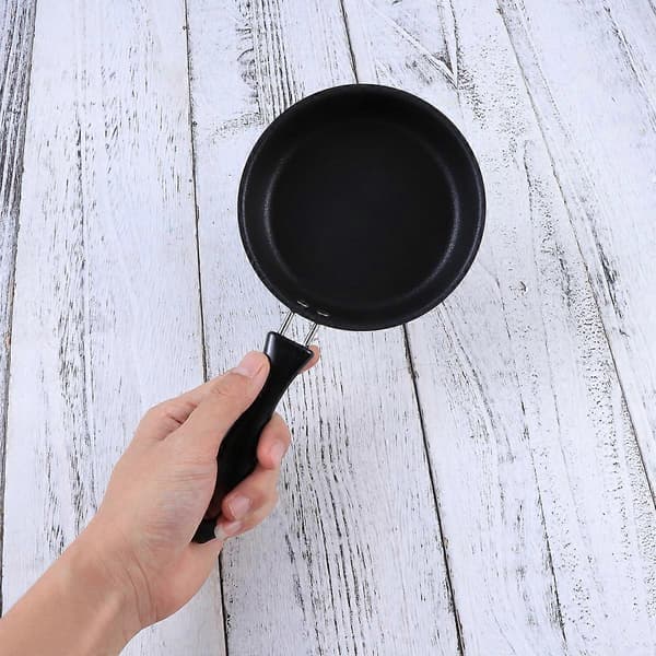 Practical Mini Novelty Egg Omelette Pancake Non-stick Frying Pan (12CM)