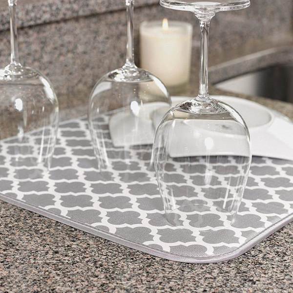 Microfiber Dish Drying Mat 40 x 30 cm, Ultra Absorbent, Quick Drying Kitchen Accessory, Sink Mat, Insulating Dish Mat