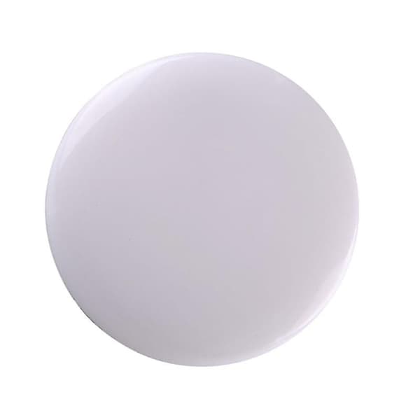 Taklampe i plast for belysning