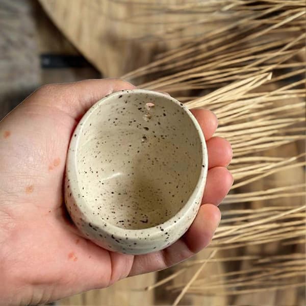 Ceramic Herb Stripper Bowl, 2025 New Ceramic Herb Stripper Bowl, Handmade Herb Stripper Tool for Dishwasher and Microwave white white