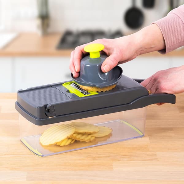 Vegetable Chopper, Multifunctional Mandoline Vegetable Slicer with Adjustable Julienne Container Kitchen Tool for Fruit