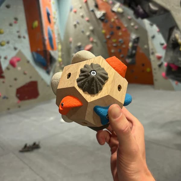Käsityönä tehty Boulder Block | Kiipeilyharjoittelukahva