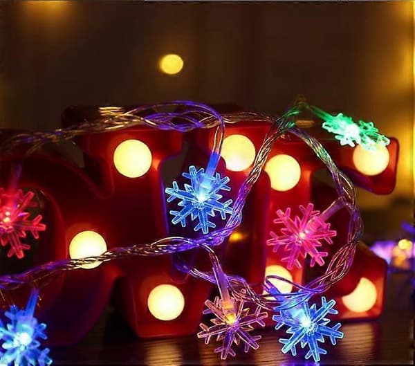 3m 20-LED Snowflake String Lights, Warm White Flashing Battery USB Christmas Decoration