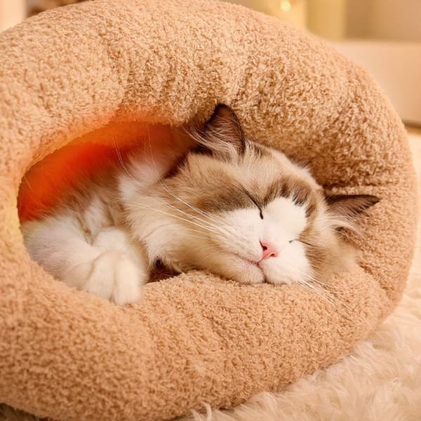 Cat Sleeping Bag for Indoor Cats, Plush Cat Sack, Self-Warming Cat Bed (Brown, M)
