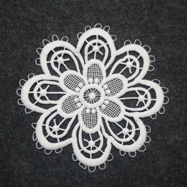 6 stk 15 cm blondebrikke (hvit), blondebrikke i bomull, Fabri