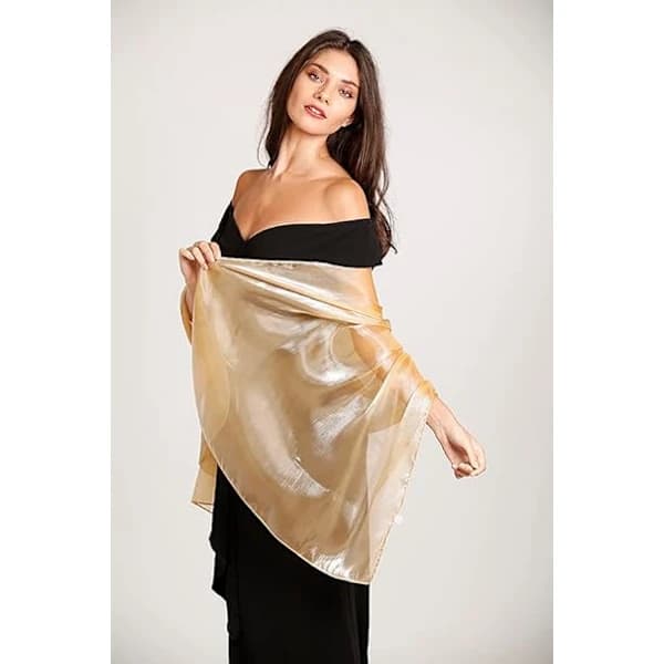 Elegant regnbuesjal i silke og kashmir til bryllupsbrud, A