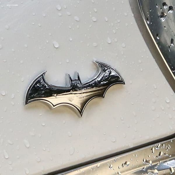 3-delt 3D-metallflaggermus-billogoer Batman-emblem bak