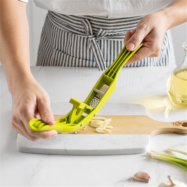 Easy-to-clean garlic press - , Easy-to-use garlic chopper and crusher for cooking and kitchen accessories