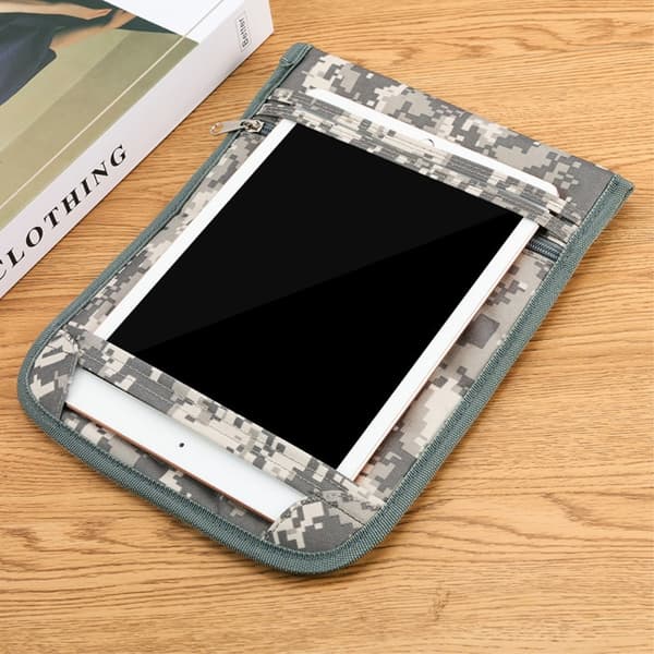Universal taske til iPad og tablets op til 12.9 multifärg multicolor