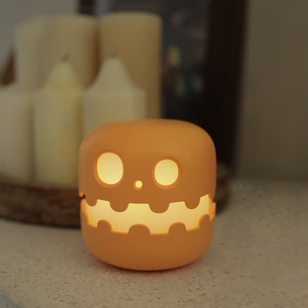 Pumpkin Lantern Creative Fun Halloween Gift Pat Lantern USB Rechargeable Soft Light Bedside Companion Sleep Lamp