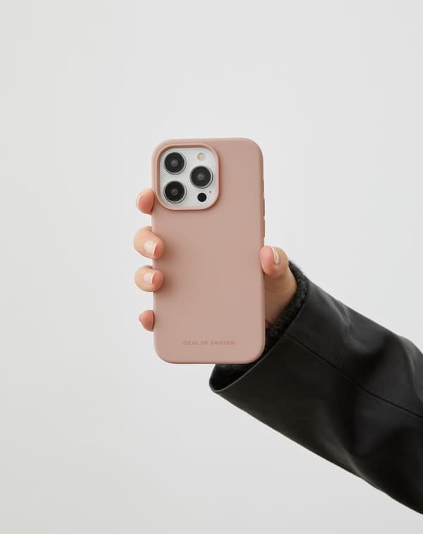 Silikonskal iPhone 15 Plus Blush Pink Rosa pink