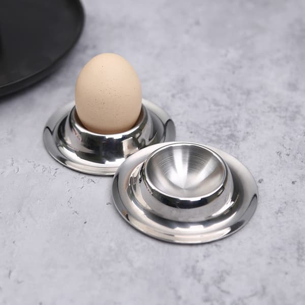 Eggkopper - Sett med 2 eggkopper i rustfritt stål - Stablebar holder for hardkokte egg med base for servering, frokost, brunsj