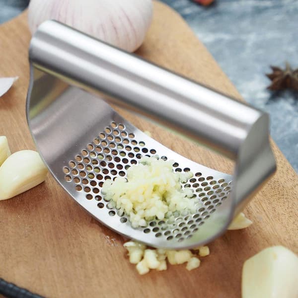 Garlic Press Rocker Stainless Steel, Fruit Crusher with Comfortable Handle Porous Surface, Easy Use & Cleaning, Vegetable Press
