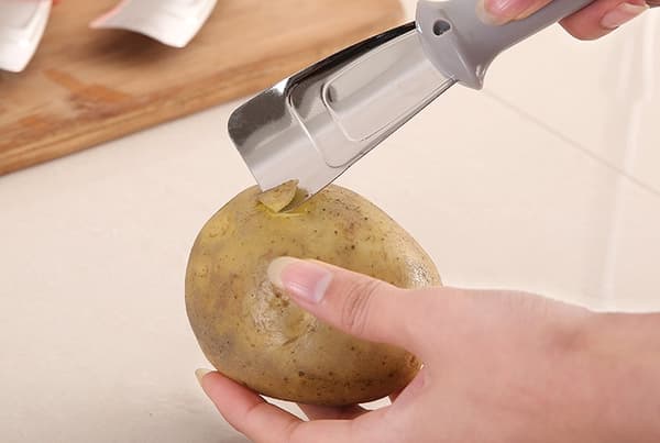 Practical Stainless Steel Ice Scraper for Home, Household Kitchen Gadgets, Refrigerator Defrost Scraper, Freezer Ice Scraper 2 16.8*4.5*2.3cm b