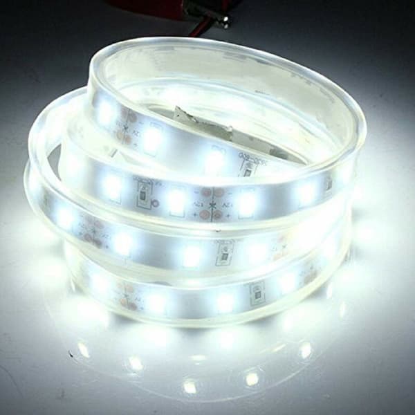 5M 5630 SMD LED-silikonstripe kaldhvit vanntett 12V