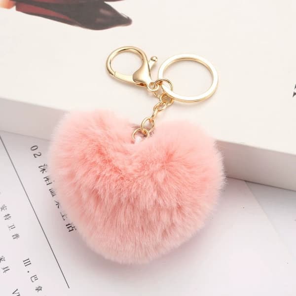 1 stk nøglering fluffy hjerte pom til bil taske charm (tilfældig farve)