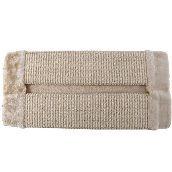 Cat scratching post in sisal and plush, wall-mounted in corner