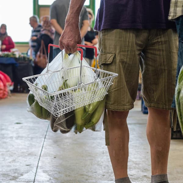 Small Iron Shopping Baskets for Kids, Food Baskets with Handles, Small Storage Container for Eggs, Fruit, Vegetables, Snacks