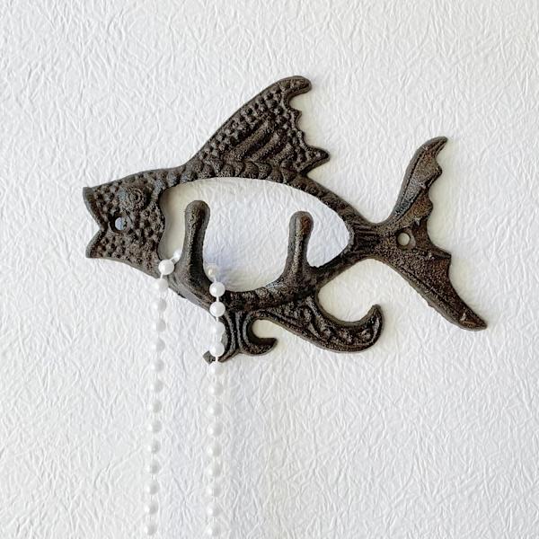 Rustic Fish Shaped Decorative Wall Hook Hanger, 1-pack Antique Cast Iron Mounted Wall Hooks