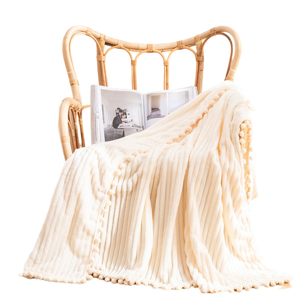 Fleecefilt 127 x 152 cm för soffa, säng, supermjuk och mysig plysch mikrofiber flanellfilt med 3D-ränder, lättviktig för off-white