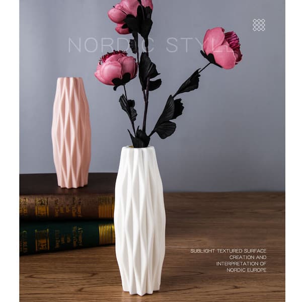 Moderne blomstervaser til boligindretning, stue og events 21 x 7 cm - Hvid