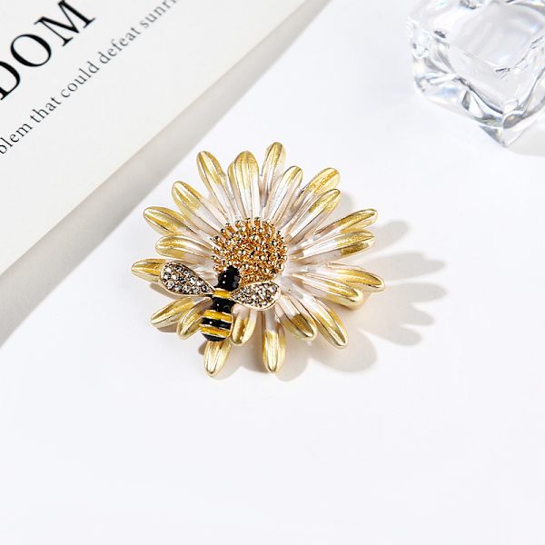 Daisy Bee -rintakoru