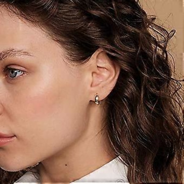 14K Guldpläterade Sterling Silver Post Huggie Örhängen | Små Creoler | Guldörhängen för Kvinnor (Vit Vermeil)