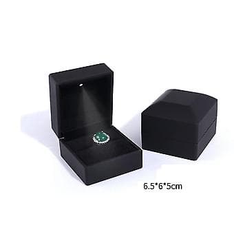 Mode-LED-halsband med lång kedja, låda för ringar, armband, display för bröllop, årsdag