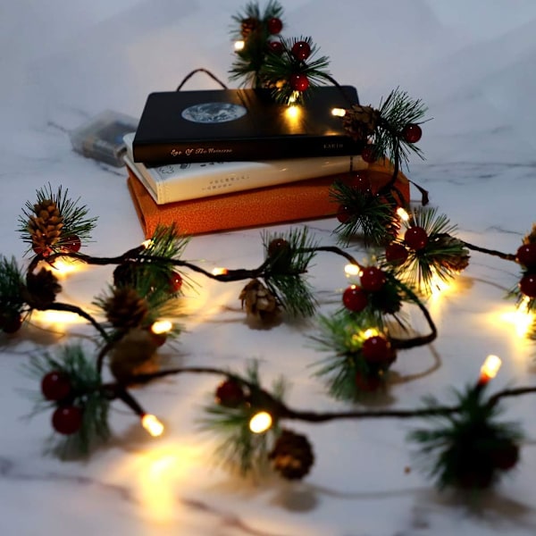 Julelys med pynt, 20 LED julekrans