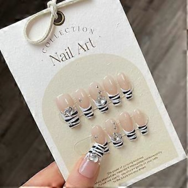 Långa Kista Handgjorda Rosa Falska Naglar Rhinestone Glitter Gradient Falska Naglar med Design 3D Kristall Metalliska Press On Naglar Glansiga Akryl för Kvinnor a