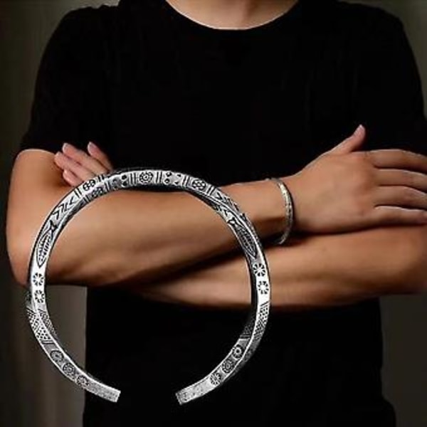 Öppet Armband för Män Retro Tvinnad Viking Totem Run Krigs Manschett Armband ( )