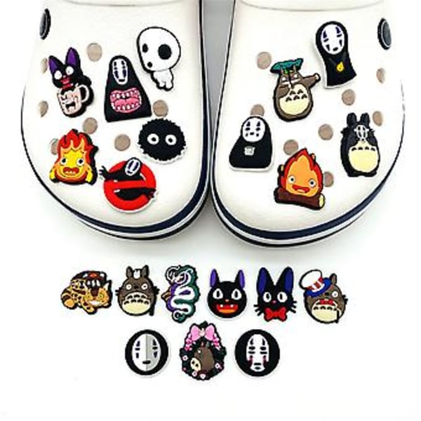 20 kpl söpöjä anime-hahmoja Spirited Away -teemaisia kenkäkoristeita, kenkäkiinnikkeitä, kenkävarusteita aikuisille ja lapsille ( )