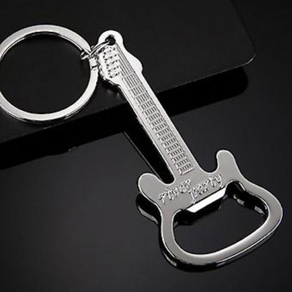 Metallikitaran pullonavaaja avaimenperä Uusi muotoilu Kitaran olutpullon avaaja Ripustusrengas avaimenperätyökalut Kotitalouden lahjat