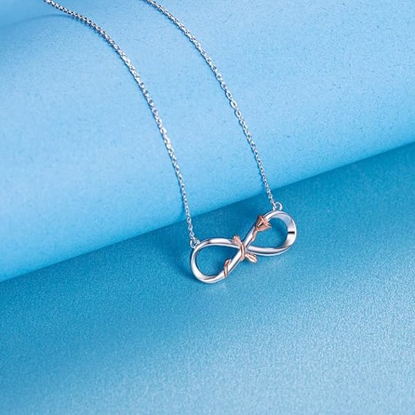 Naisten kaulakoru 925 Sterling hopea hieno Infinity Rose kaulakoru