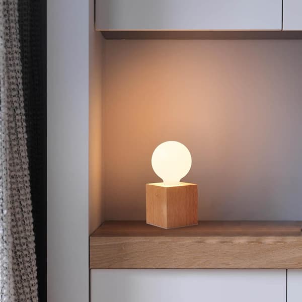 2 st små bordslampor sänglampor med diamantformad träbas, E27 60W (glödlampa ingår ej)
