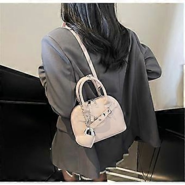 Tyylikäs PU-kuorinen olkalaukku toimistokäyttöön, sydänriipuksella ja säädettävällä hihnalla, crossbody-laukku päivittäisiin tarpeisiin, vaaleansininen (vaaleansininen)