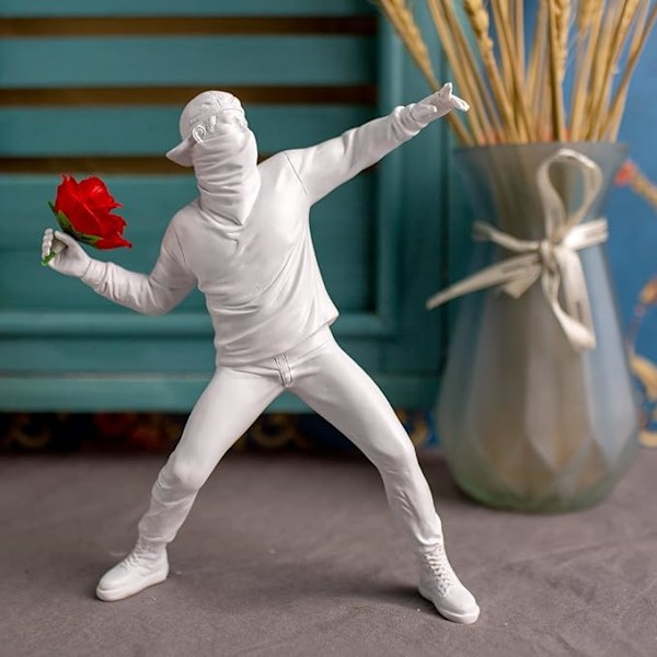 Banksy Blomma-Kastar Staty Resin Liten Prydnad Konst Present Tillbehör