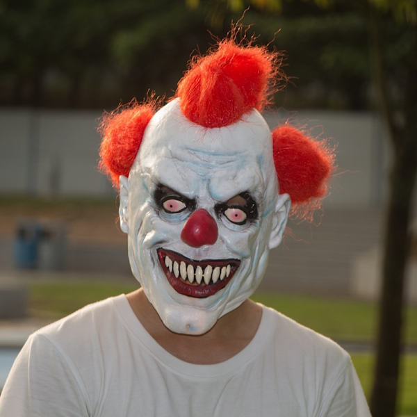3/4 klovnemaske, med hår, latex