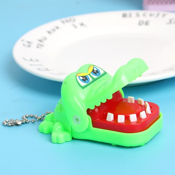 2 st Biting Finger Crocodile Game Söt tecknad krokodil Barn Ac