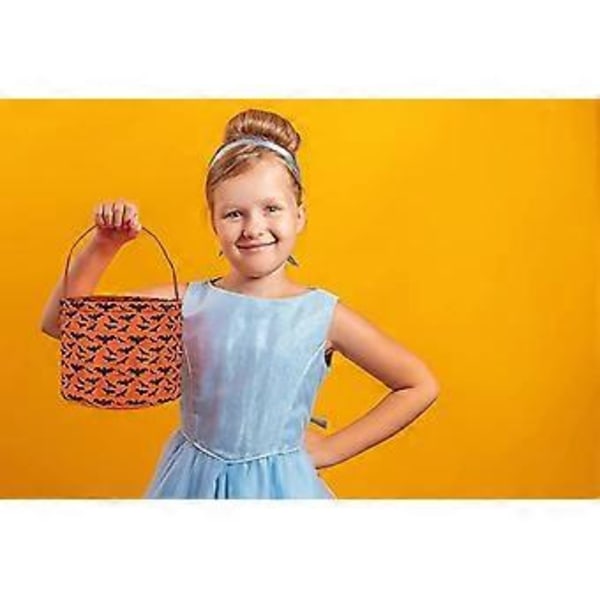 Halloween Karkki vai kepponen -kassi - Lasten karkkikassi - Musta lepakko oranssissa korissa