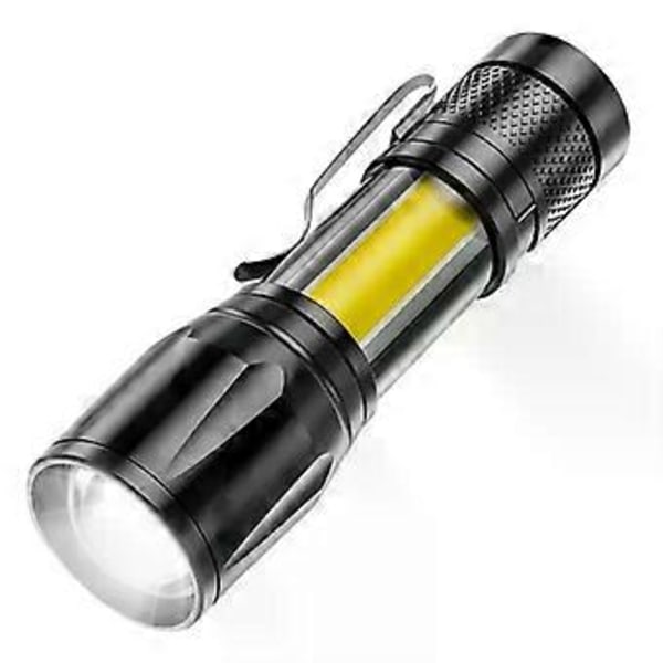 Hög Effekt XP-GQ5 Uppladdningsbar LED Ficklampa Mini Zoom Ficklampa Utomhus Camping Stark Lampa Lykta Vattentät Taktisk Led Lampa (A1)