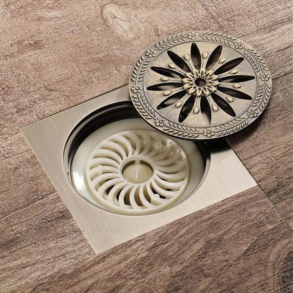 Messingdusj Avløp, Kvadratisk Gulv Siphon Anti-Luktdusjrist for Bad Stor Kaliber 10 x 10 cm