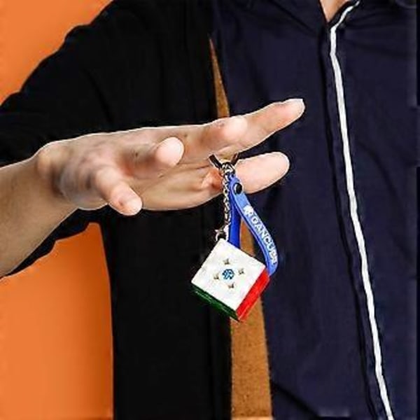 330 Cube Nøkkelring 3x3 Hastighetsterning Nøkkelringer Gan Mini Terning Lekegave 1,2 Tommer (Standardversjon)
