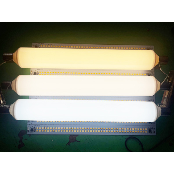 LED S19 7W 310mm (naturligt vitt 4000K) Badrumsbelysning 700lm