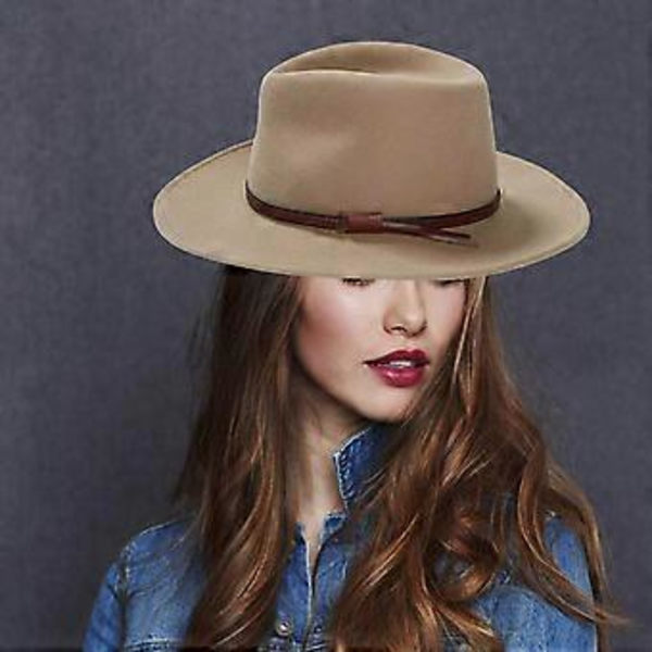 Sofistikerede unisex hatte, unik slidt stilfuld hat, simpel ensfarvet hat til modeentusiaster Black( Black)
