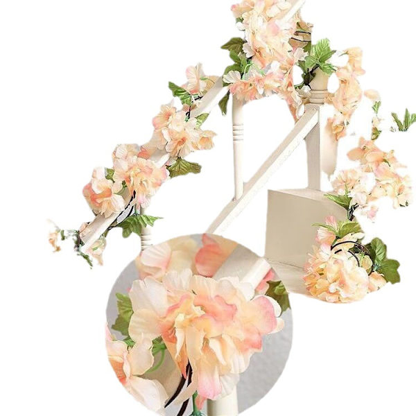 Sett med 2 i Champagne, med kunstig kirsebærblomstring hengende, si