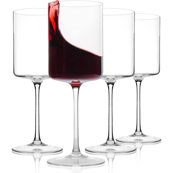 Set med 4 glas med stammar för olika viner - eleganta kristallglas, Han