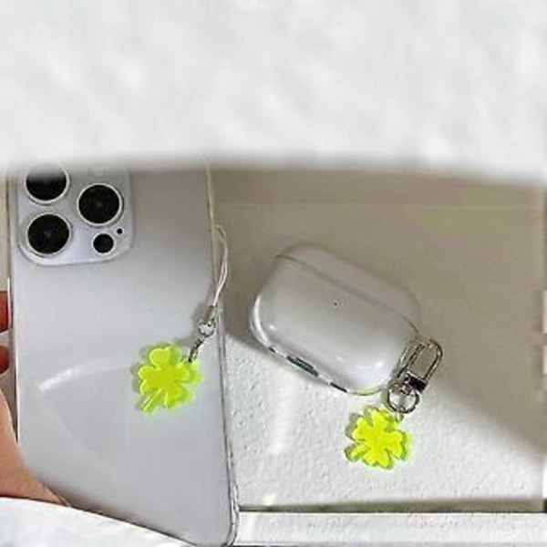 2-pack Handgjorda Telefonberlocker Fyrklöver Telefonrem Stilren Nyckelberlock Väskaccessoar Lämplig för Olika Tillfällen (grönt gräs)